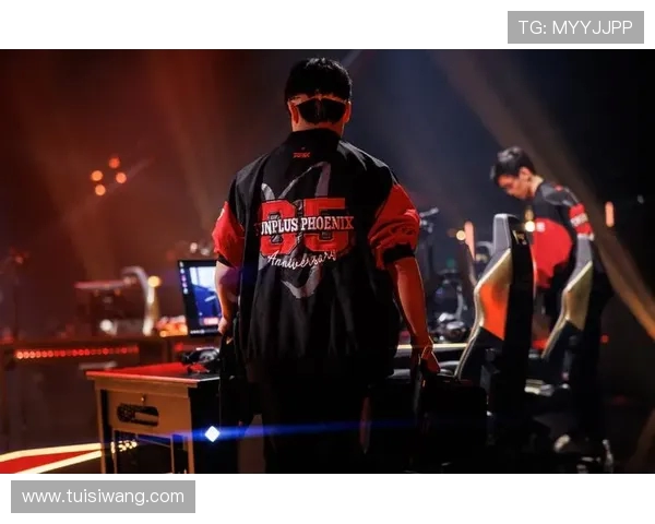 FPX战队在CSGO技术排行榜中荣登第一名引发热议